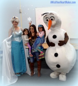 #QueenElsa and #Olaf enjoyed some #frozenfun wih new friends at the Porterville Public Library.