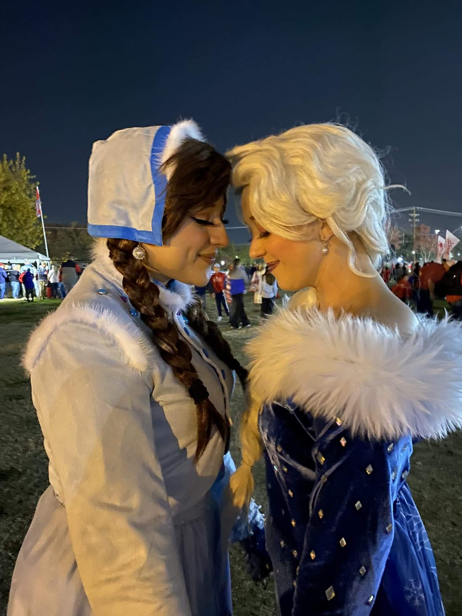 Christmas - Elsa & Anna Squoosh