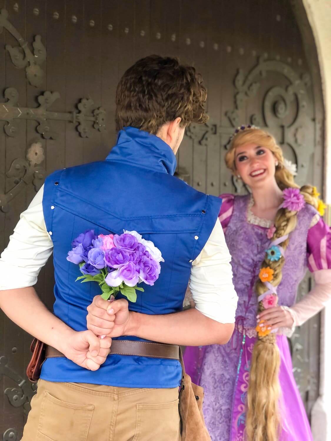 Flynn Rider and Rapunzel (4)